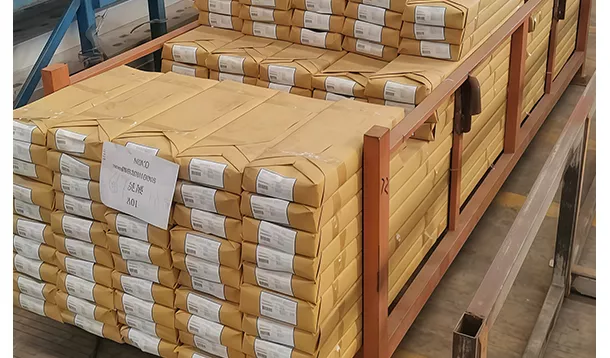 Packaging & Shipment